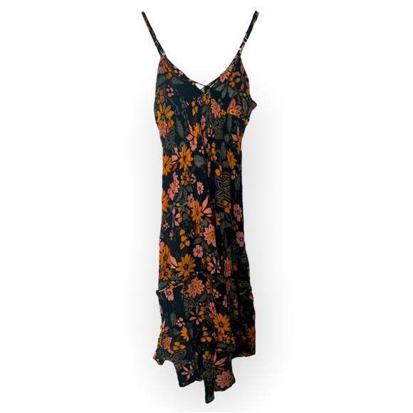 Angie Black Floral Midi Dress - Picture 3 of 6